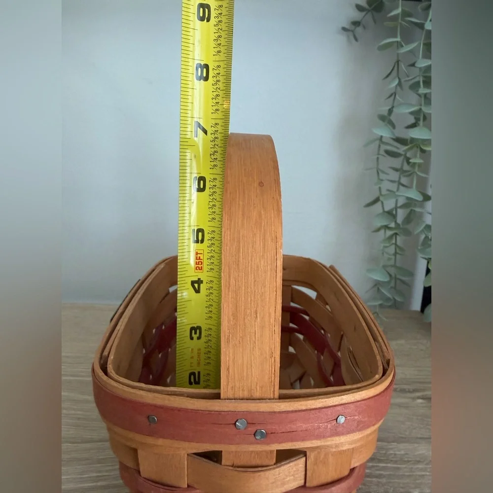 Vintage Longaberger Christmas Collection 1987 Edition Mistletoe Basket Red